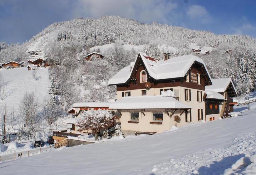 호텔 Hôtel Les Glaïeuls