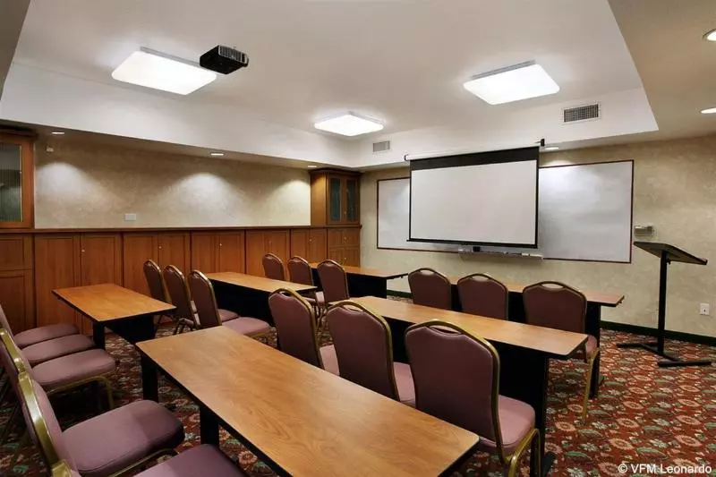 호텔 Holiday Inn Express & Suites Lake Forest By Ihg