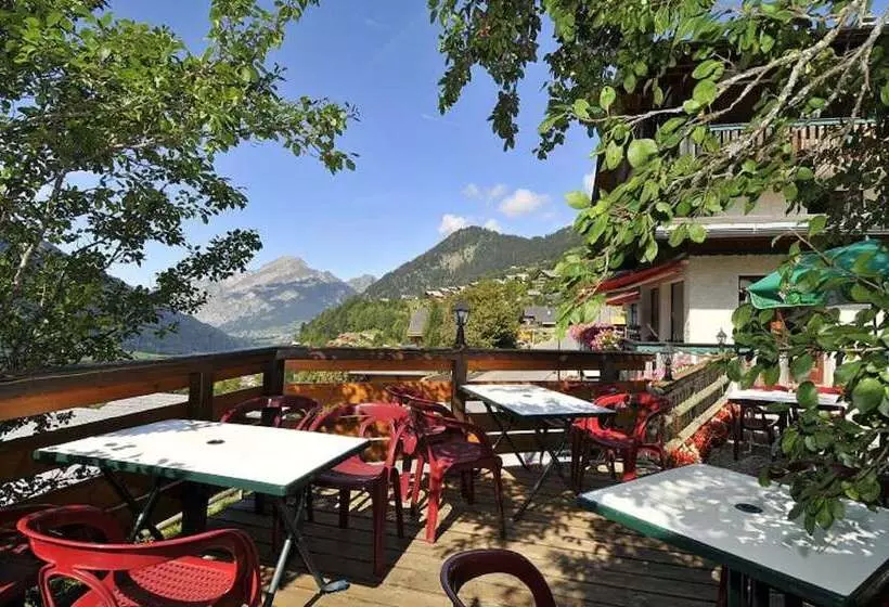 Hotel Hôtel Les Triolets