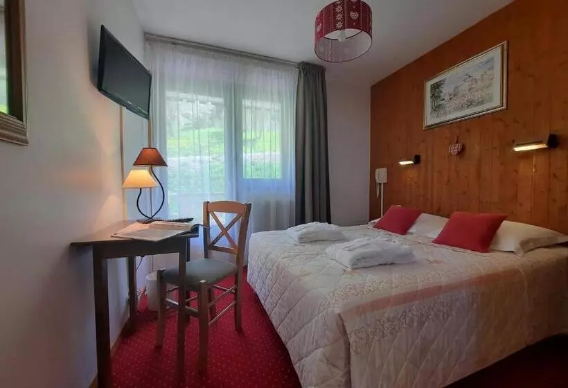 호텔 Hôtel Les Triolets