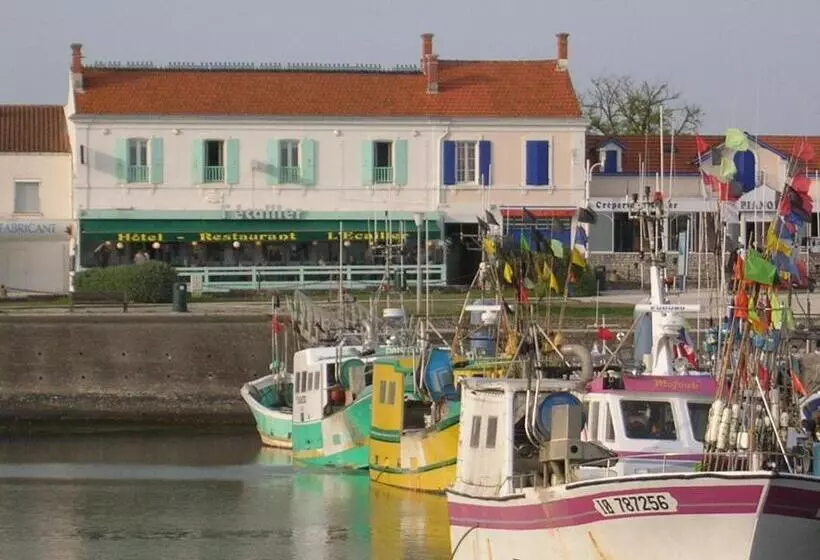 酒店 Hôtel Restaurant L Ecailler