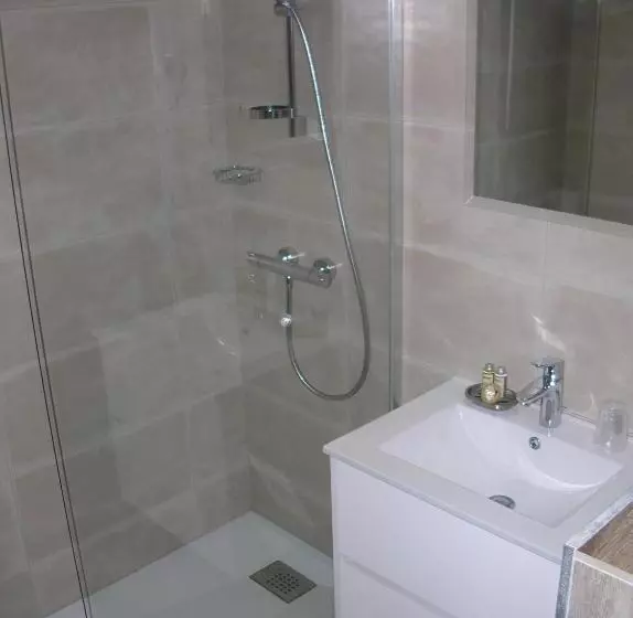 酒店 Hôtel Restaurant L Ecailler