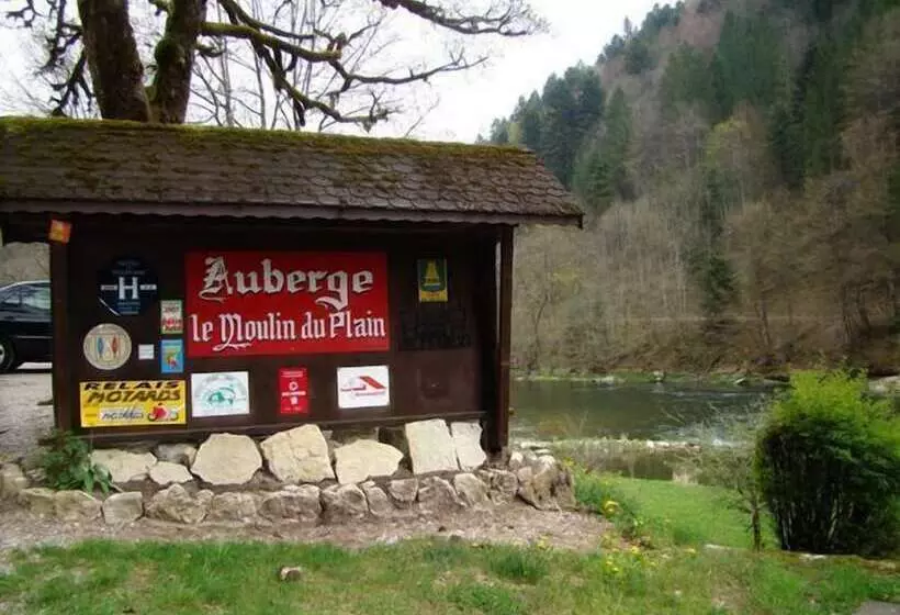 Отель Hôtel Restaurant Le Moulin Du Plain