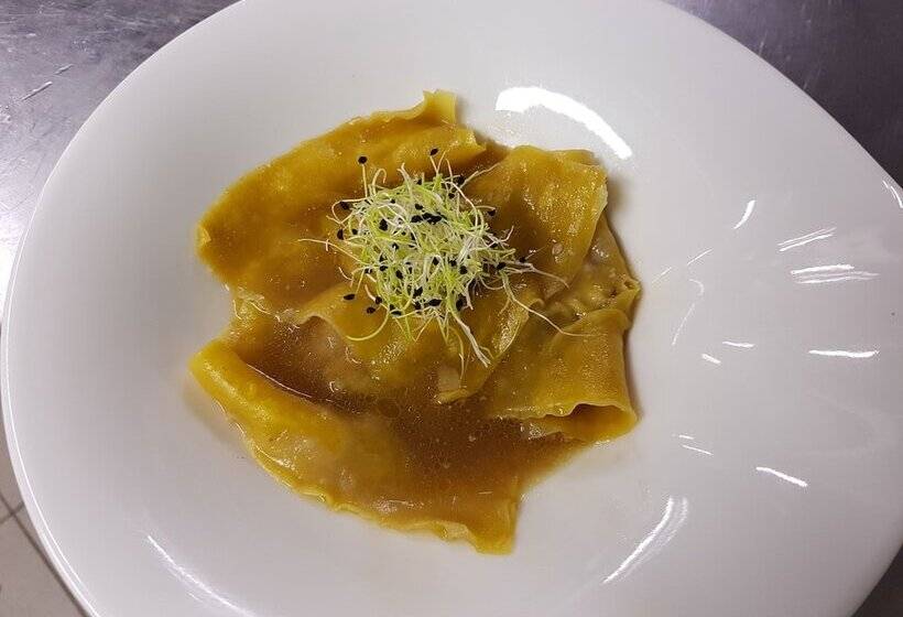 ホテル Hôtel Restaurant Le Moulin Du Plain