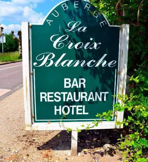 Отель Auberge La Croix Blanche