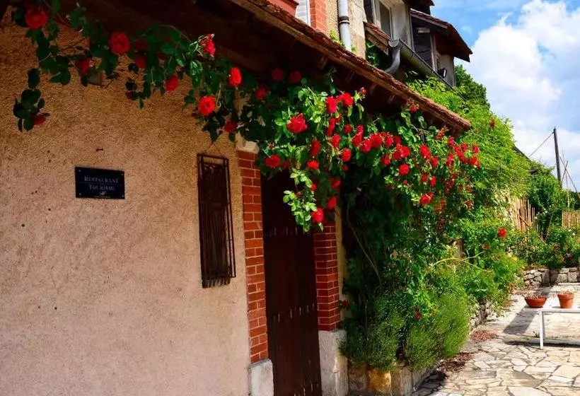 Отель Auberge La Croix Blanche