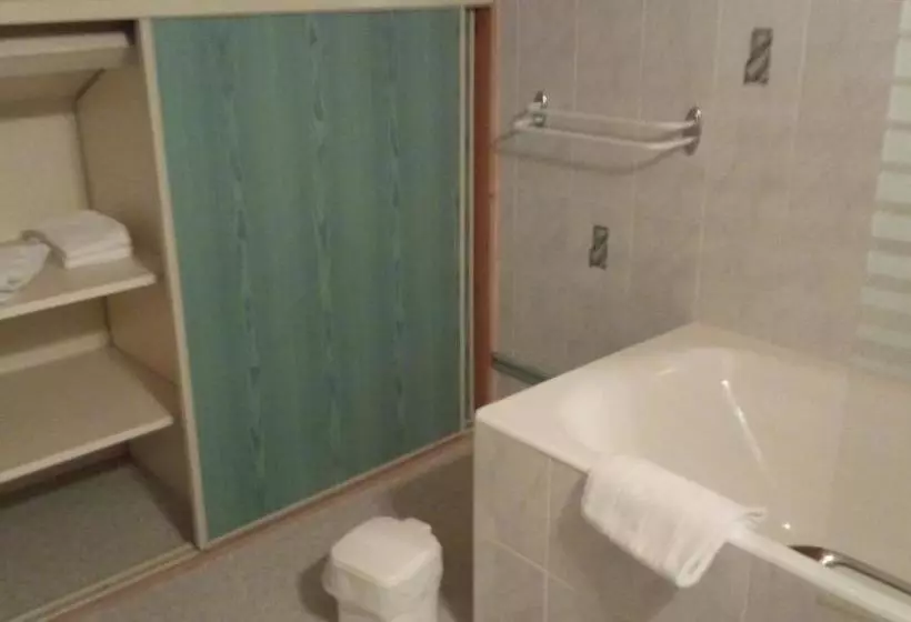 호텔 Restaurant Le Provençal