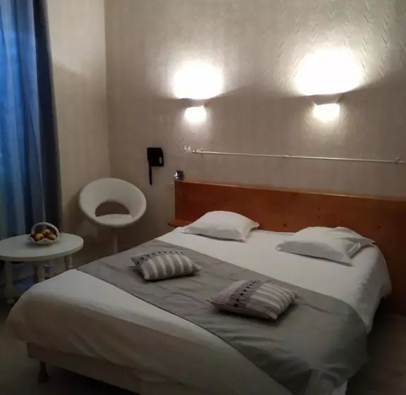 호텔 Restaurant Le Provençal