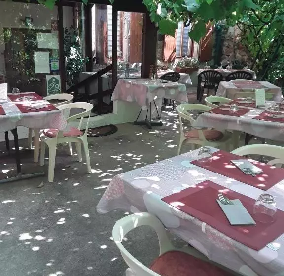 호텔 Restaurant Le Provençal