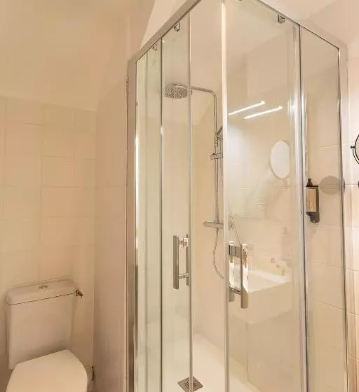 ホテル Logis Hôtel & Restaurant Le Vert Bocage