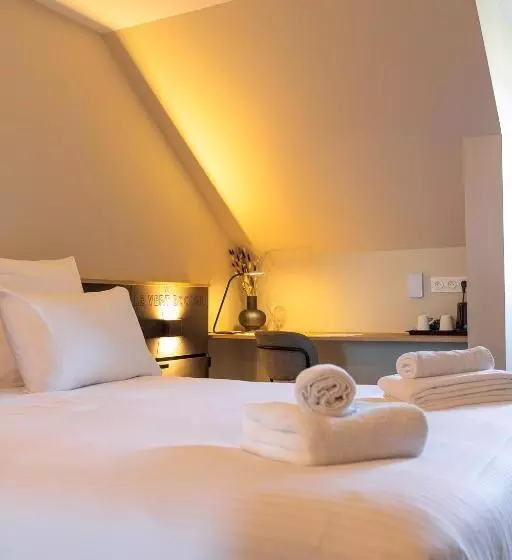 ホテル Logis Hôtel & Restaurant Le Vert Bocage