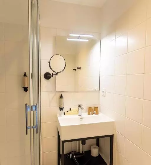 ホテル Logis Hôtel & Restaurant Le Vert Bocage