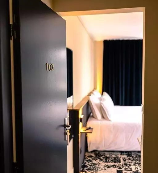 ホテル Logis Hôtel & Restaurant Le Vert Bocage