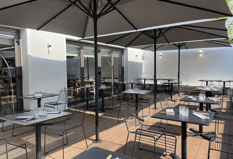 هتل Logis Hôtel & Restaurant Le Vert Bocage