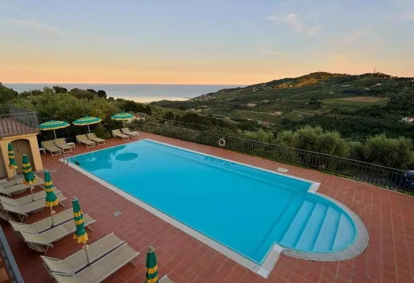 酒店 Liliana Diano Marina