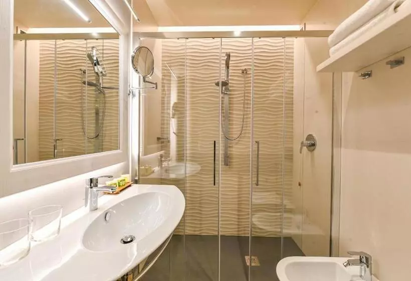 酒店 Liliana Diano Marina