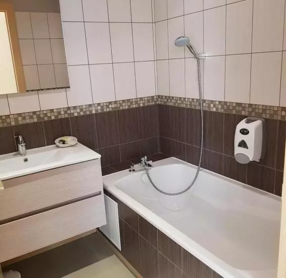 Отель Logis   Château De La Motte   Hôtel & Restaurant