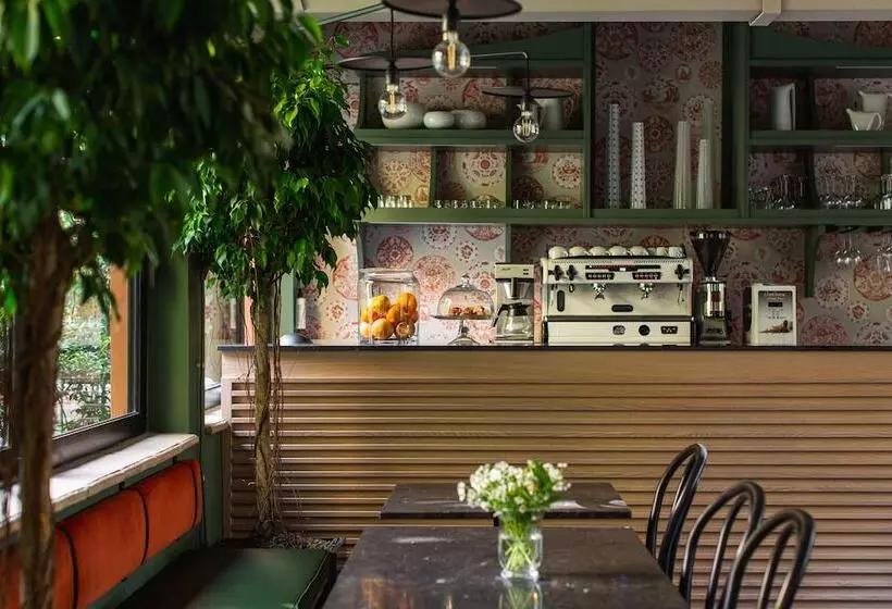 Отель Porta San Mamolo