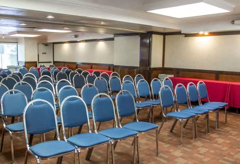 Hotel Quality Inn Riverside Near Ucr And Downtown