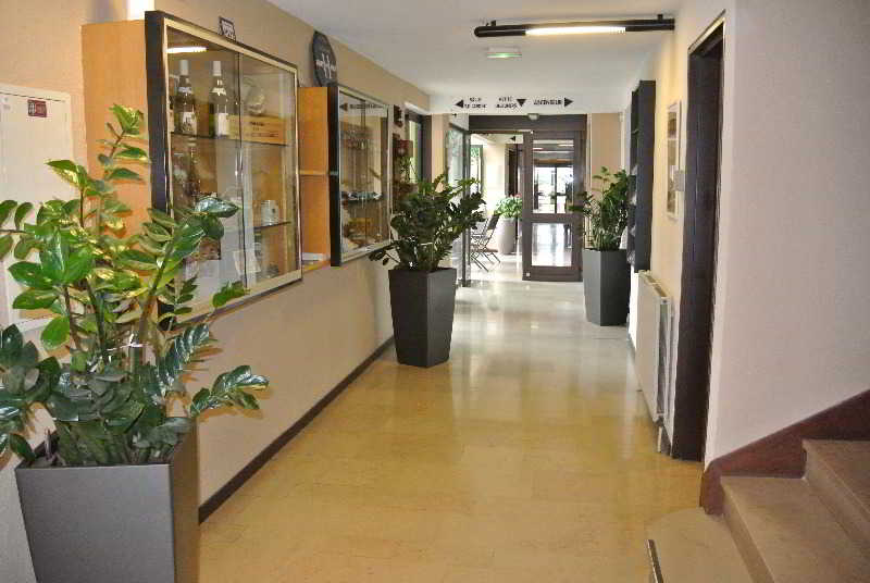 ホテル The Originals City, Hôtel Castel Burgond, Dijon Ouest