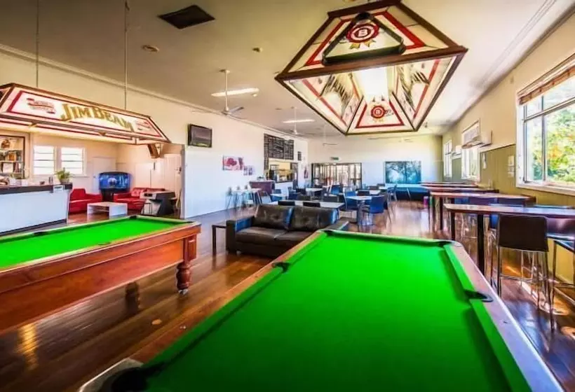 Hotelli Diggers Tavern