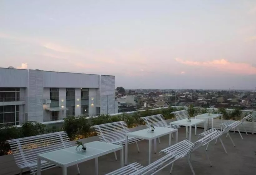 هتل Gajahmada Avara Boutique