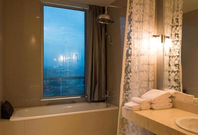 فندق Gajahmada Avara Boutique