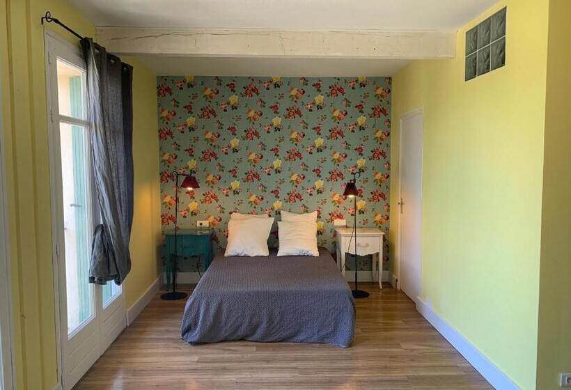 בית מלון כפרי Auberge Du Chateau