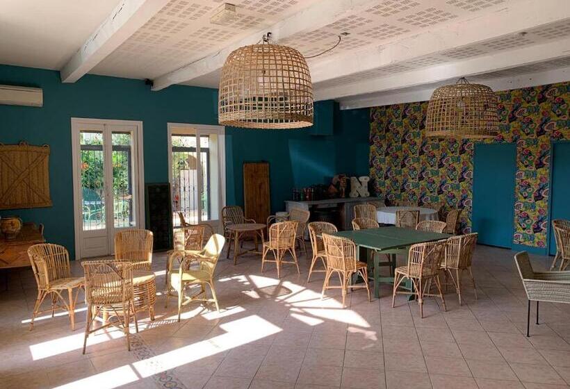 בית מלון כפרי Auberge Du Chateau