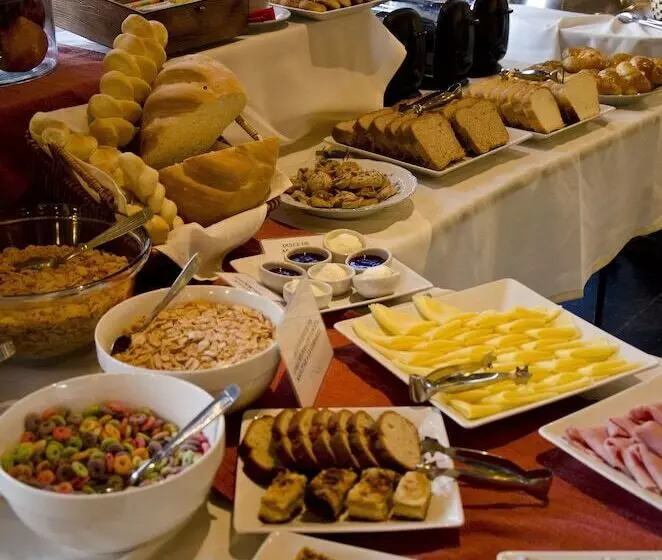 בית מלון כפרי Bahia Manzano Resort