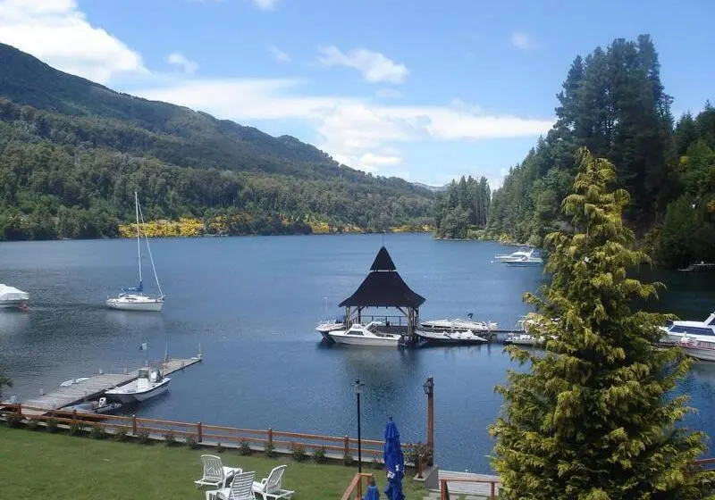 ホテル Bahia Manzano Resort