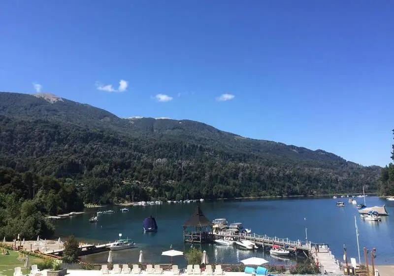 ホテル Bahia Manzano Resort