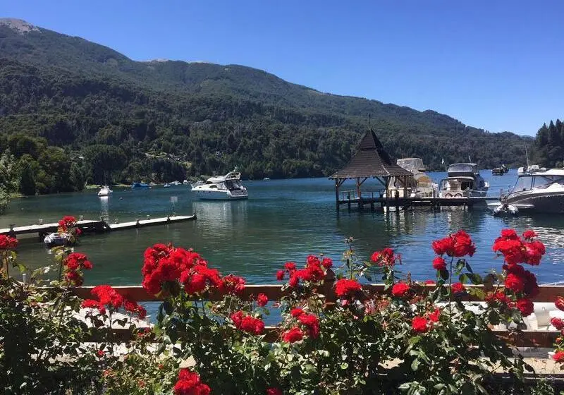 ホテル Bahia Manzano Resort