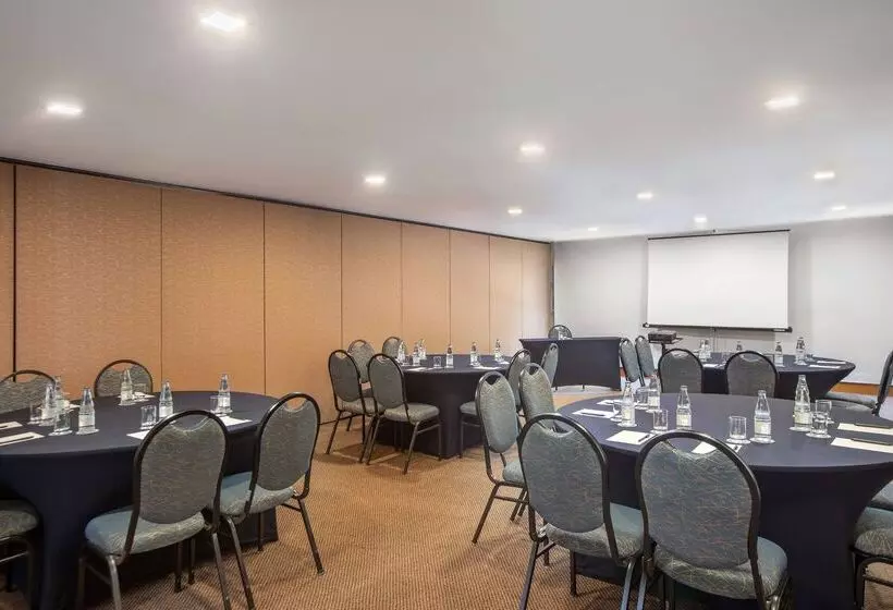 酒店 Brasil 21 Suites Affiliated By Meliá