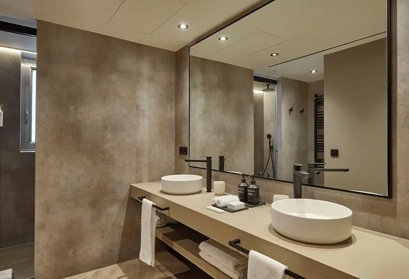 هتل Casa Serras Andorra