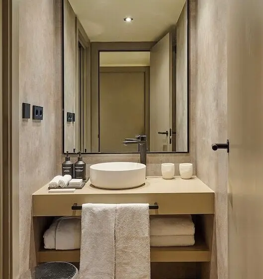 هتل Casa Serras Andorra