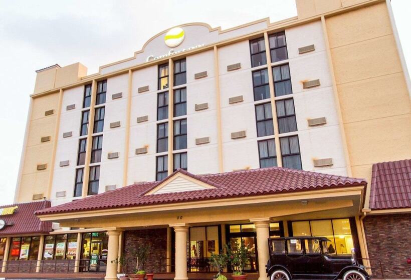 בית מלון כפרי Comfort Inn Oceanside Deerfield Beach