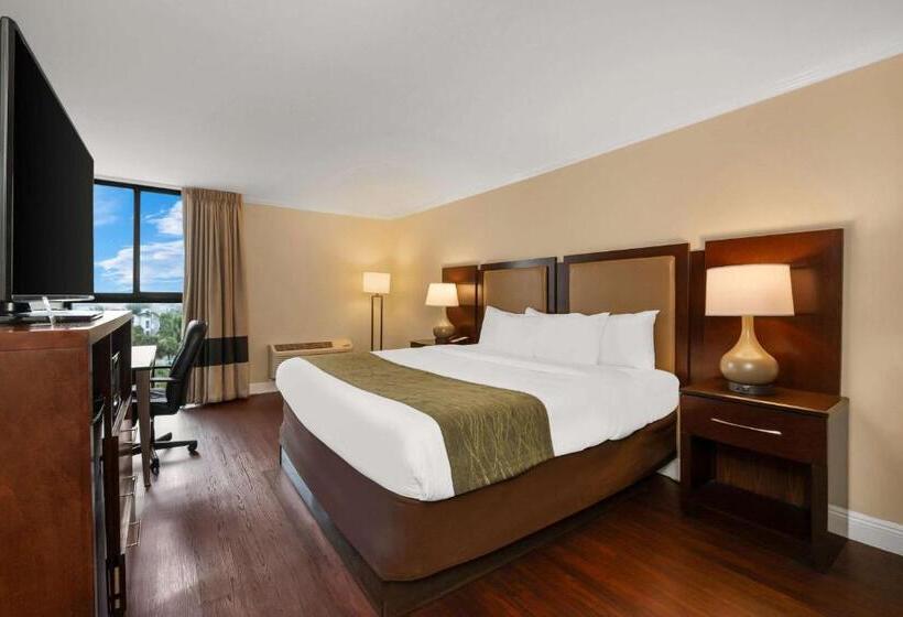 בית מלון כפרי Comfort Inn Oceanside Deerfield Beach