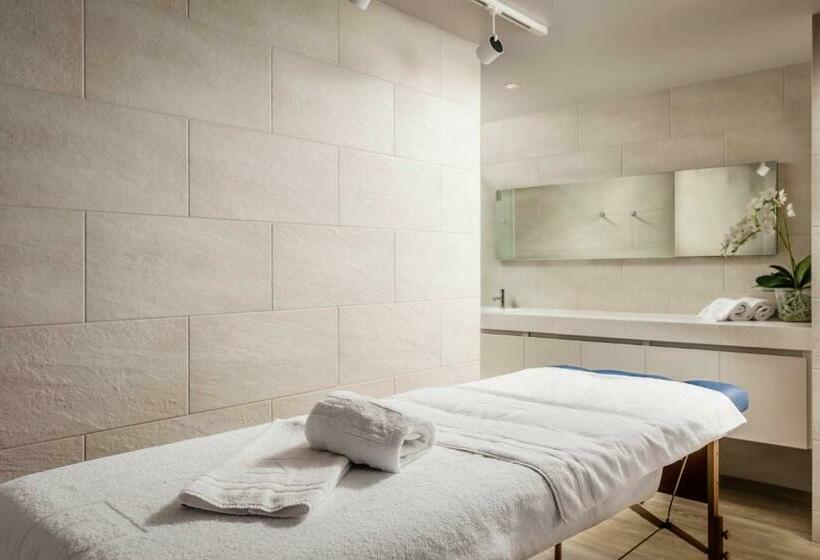 هتل Eurostars Andorra