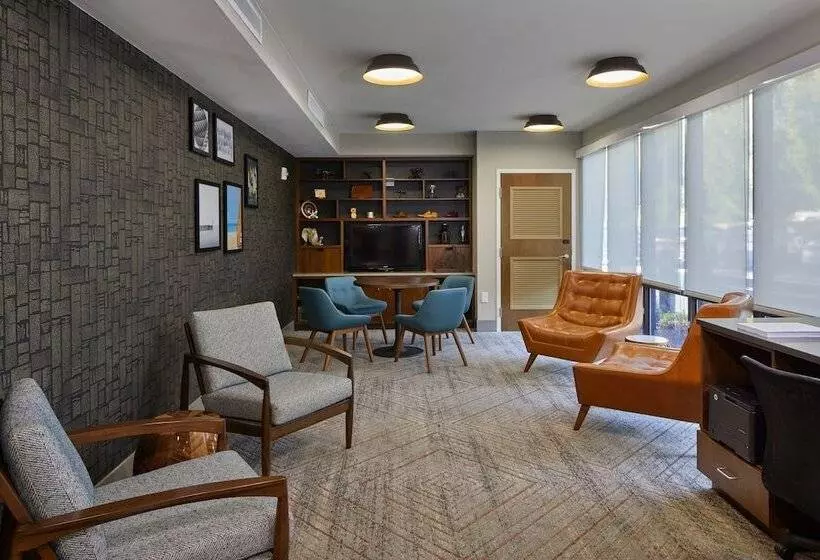 ホテル Four Points By Sheraton Newark Christiana Wilmington