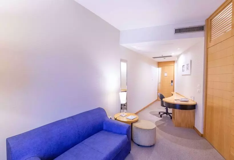 בית מלון כפרי Golden Tulip Brasilia Alvorada