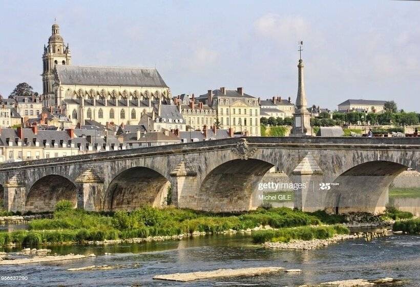 בית מלון כפרי La Clef Des Châteaux