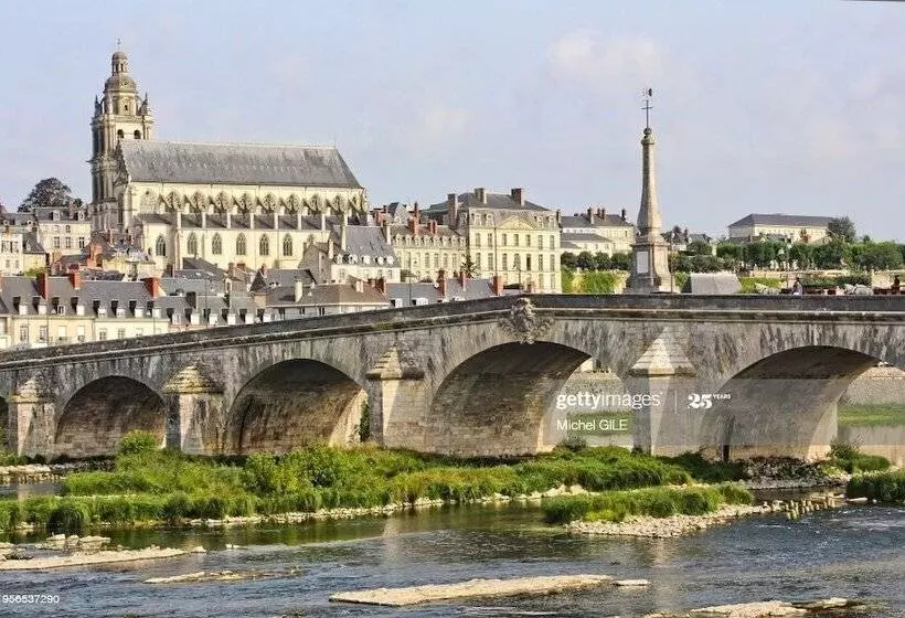 فندق La Clef Des Châteaux