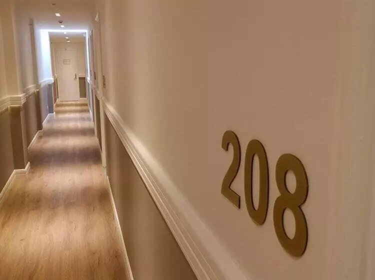 فندق La Clef Des Châteaux