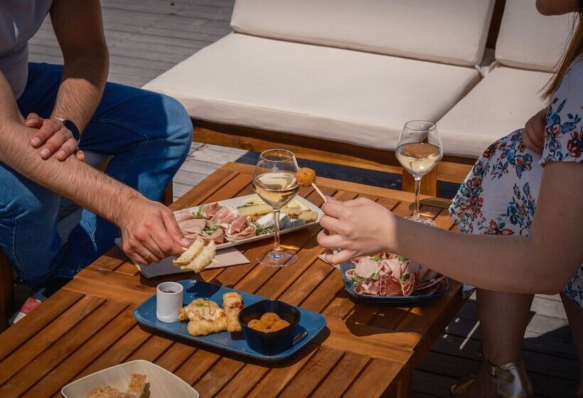 בית מלון כפרי La Clef Des Châteaux