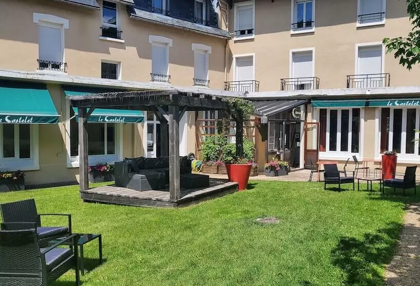 فندق Le Castelet