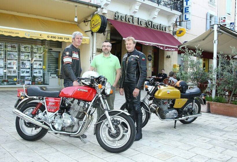 בית מלון כפרי Logis Hôtel Le Glacier