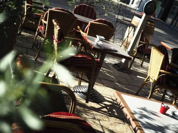 בית מלון כפרי Logis Hôtel Le Glacier