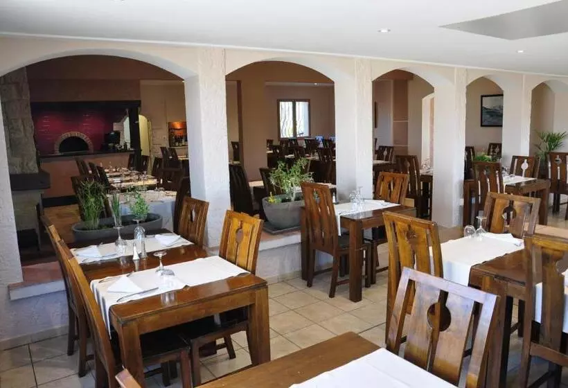 בית מלון כפרי Le Provence