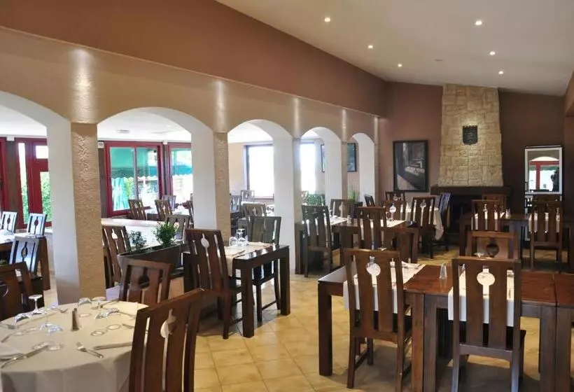 בית מלון כפרי Le Provence